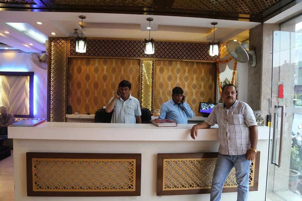 Hotel Grand Plaza Nowe Delhi Zewnętrze zdjęcie