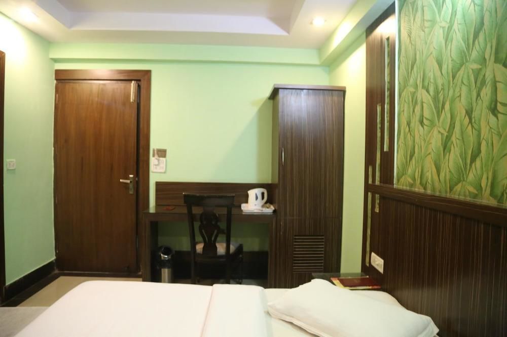 Hotel Grand Plaza Nowe Delhi Zewnętrze zdjęcie