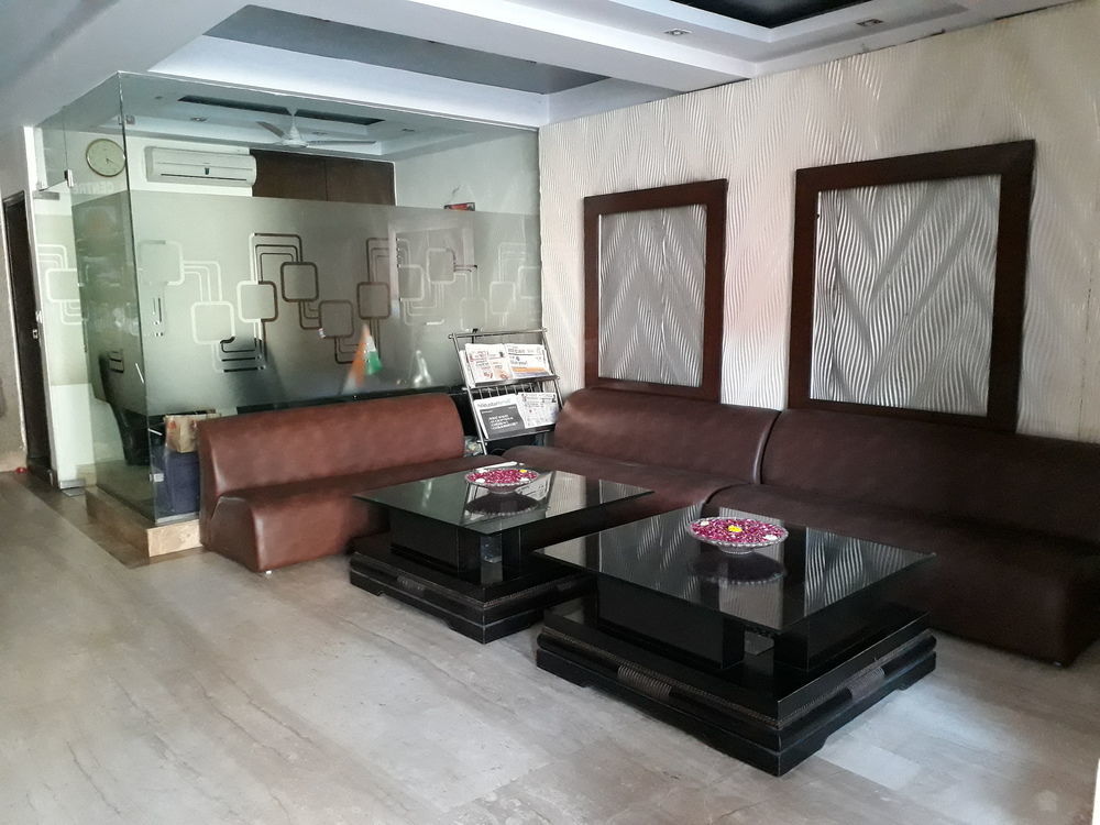 Hotel Grand Plaza Nowe Delhi Zewnętrze zdjęcie