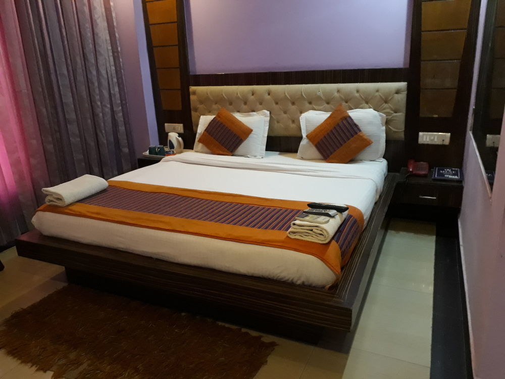 Hotel Grand Plaza Nowe Delhi Zewnętrze zdjęcie