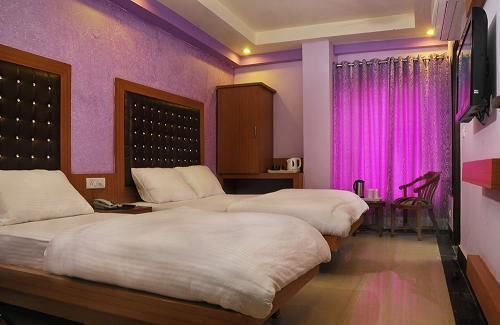 Hotel Grand Plaza Nowe Delhi Zewnętrze zdjęcie