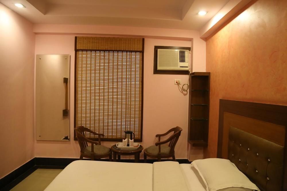 Hotel Grand Plaza Nowe Delhi Zewnętrze zdjęcie
